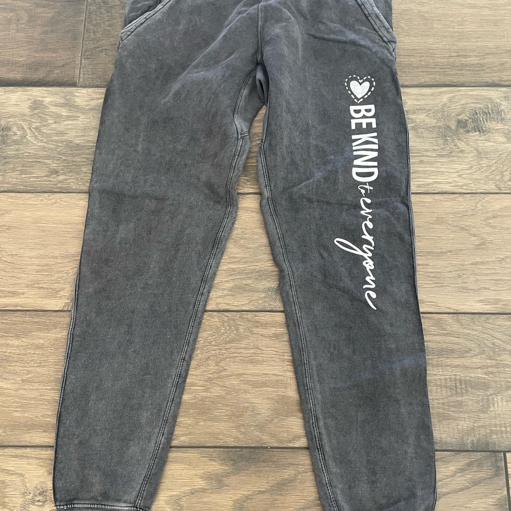 Be Kind To Everyone Joggers